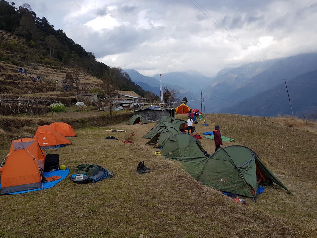 DCDofE's tweet photo. Team 1 - All group are arrived to day 3 camp site well before the time. Well done.
All students are in their tents now because it's start raining. https://t.co/4qawSqcVJP