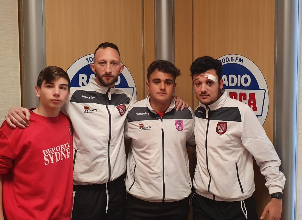 futbolbaseleon's tweet photo. 📻 ESCUCHA |
Revive #LaBasedelasEstrellas en @RMarcaLeon .
Esta semana con:
➡️ Cadete del @CDEjido 
➡️ Máximos goleadores infantiles.

Todo ya en la web #leonesp
➡️ https://t.co/VtHUto6cAj https://t.co/FMwrCwmzWc