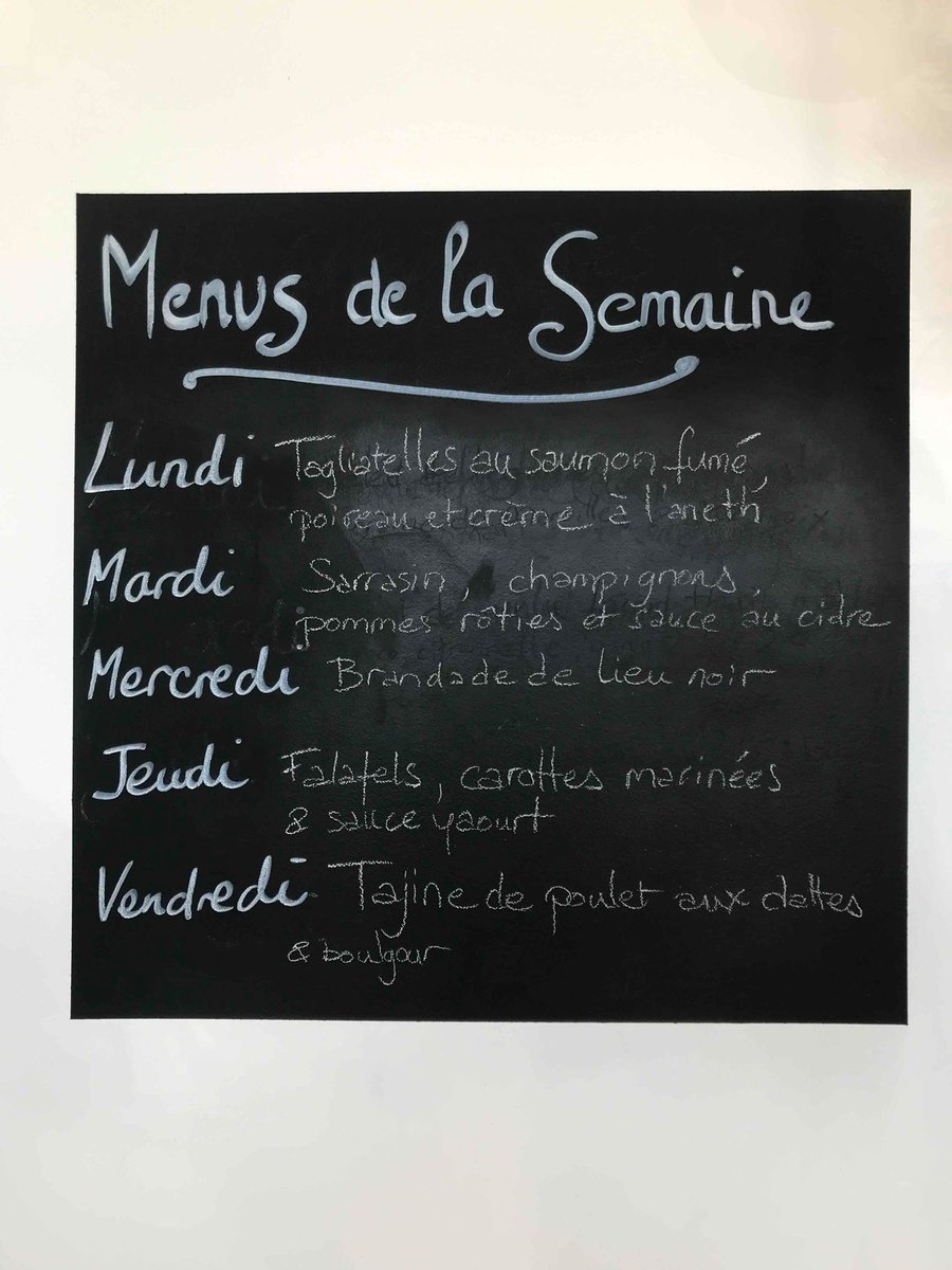 comptoirdeshall's tweet photo. Menu du lundi 02 mars déjeuner:
A partir de cette semaine, 5 jours de P’Tits Plats au #comptoirdeshalles. 
Le plat du jour est en vitrine. 
A table !
#mangerbon #mangersain #mangerlocal #mordelles https://t.co/yIL8LGOH83