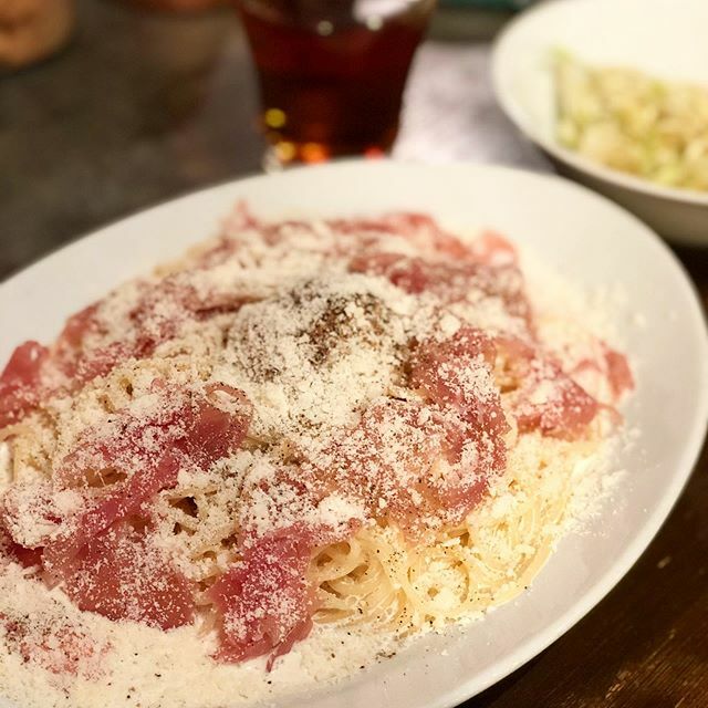 CARBONオープンしました‼️ 夏限定の冷やしカルボナーラ🍝
裏メニューとしてありますので是非スタッフにお声かけください🤗

今夜も元気に営業しております‼️
是非遊びに来てください😊✨ #carbon_tokyo