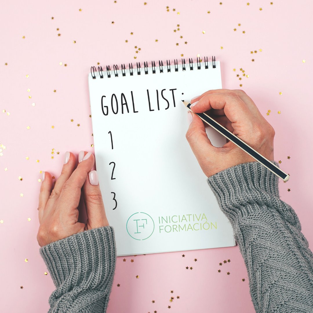 iniciativaforma's tweet photo. M O N D A Y 😁 💪 Comenzamos el #lunes haciendo nuestra lista de propósitos para la #semana...¿y tú, ya la tienes?. 

Esperamos que haya un hueco para tus clases de #inglés ;)

Good week dears 🙂

#FelizLunes #HappyMonday #GoalList #propósitos  #English #Badajoz #Extremadura https://t.co/GOqsmQhaju