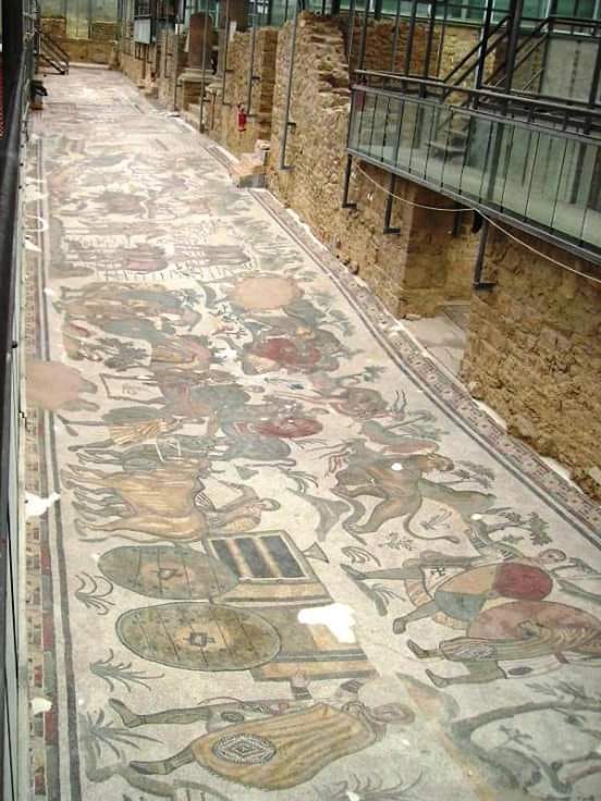 romanhistory1's tweet photo. Excavations have revealed one of the richest largest, &amp; varied collections of Roman mosaics in the world, The mosaic &amp; opus sectile floors cover some 3500 sq metres &amp; are almost unique in their excellent state of preservation due to the landslide &amp; floods that covered the remains https://t.co/CeDL7akqxV
