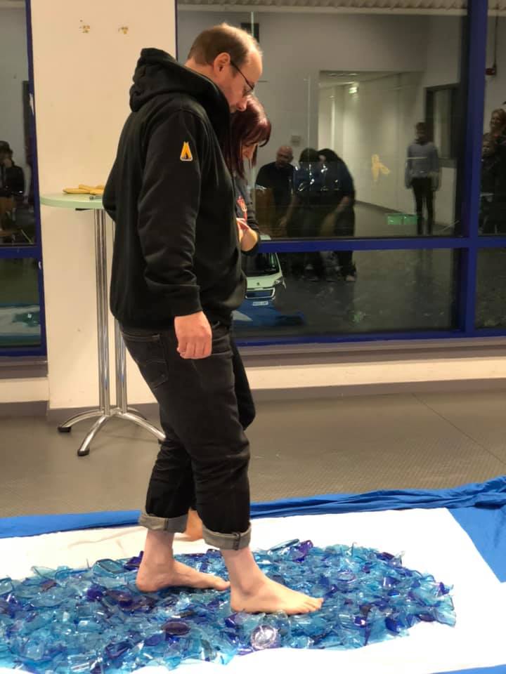 alchemy_ltd's tweet photo. Our MD, Duncan Murray, proving that anything is possible and walking over both glass, and fire in support of TransitionExtreme in Aberdeen (https://t.co/FAIq08055R) fundraising to support their work in improving life chances for young people through extreme sport! #TX #charity https://t.co/QSRbhtFqMv