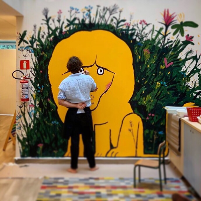 ed_vere's tweet photo. On this beautiful spring day 🌞
I couldn’t be happier to announce that I start as @Booktrust ‘s
#illustratorinresidence
- what a massive honour!
Find out below, what we’ll be doing to help promote drawing for fun, for good mental health, for education, for all of us. https://t.co/Rrscg1V80p