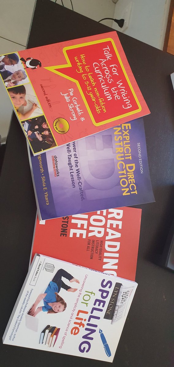 gyll001's tweet photo. Just a bit of reading to work through...#readingrevolution #bethechange https://t.co/q3ZtdrkBAt