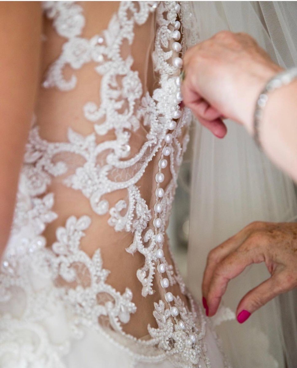 Nora Eve Bridal (@noraevebridal) on Twitter photo 