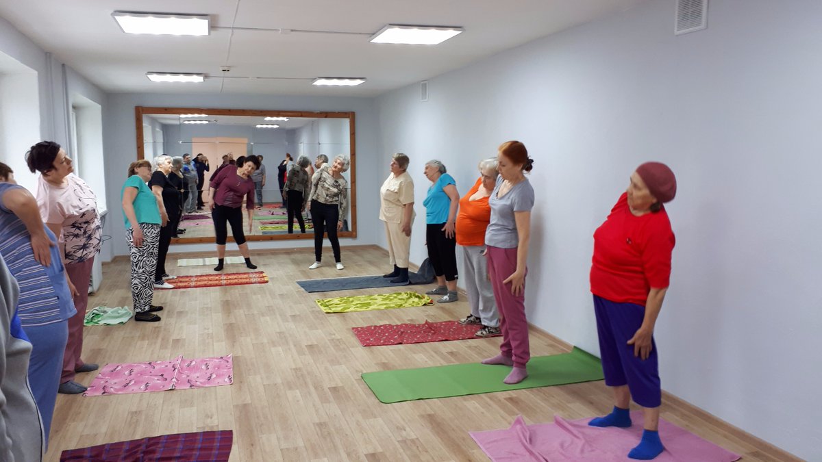 Занятия группы здоровья района Химмаш

Занятия группы здоровья в районе Химмаш (ул.Куйбышева, 329) проводятся ежедневно с 9.00, кроме субботы и воскресенья! Занятия бесплатные!