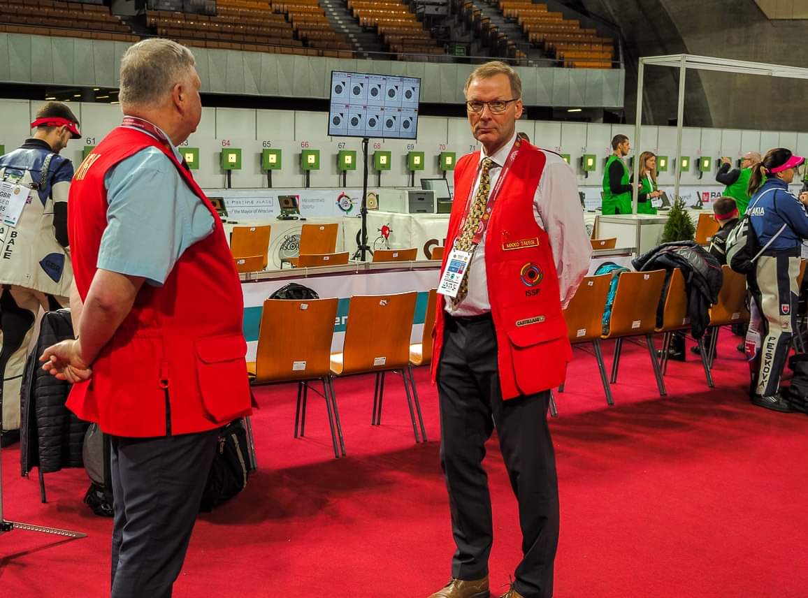 echwroclaw2020's tweet photo. 🏆 We want also appreciate all the contestants participating in the ECH2020. Besides the rivalry and competing for the highest steps of the podium, you all stuck to fair play and ISSF rules. We witnessed duels, which results were changing shot by shot. https://t.co/t2YYos0WYx