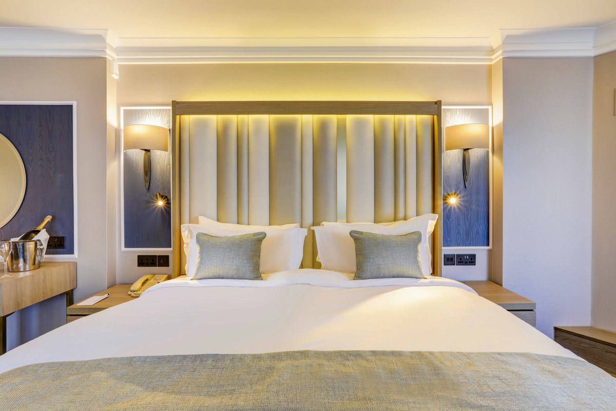 "LOVED our stay. Now my favourite hotel in London. St John's Wood is beautiful and so close to Regent's Park and the tube. Perfect ❤".
- Thank you Lucy R for such a lovely review on Facebook!

#danubiuslondon #londonhotels #stjohnswood #NW8 #review #mondaymotivation