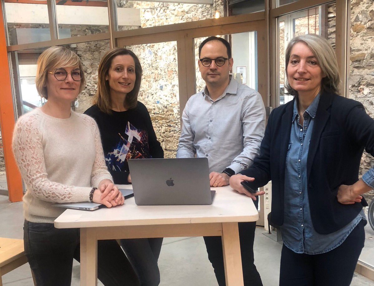 Digitaly_FR's tweet photo. #TransfoNum ⏩ Le saviez-vous ? @Digitaly_FR et le collectif
#WeDigital référencés par l’@Afdas ! Vous accompagnent dans le cadre d’un appui-conseil à la transformation digitale de 5 jours, adapté à vos enjeux. ICI https://t.co/xCIVuDe6wQ via @SandrineSCC - #TransfoDigitale https://t.co/IqvUoir34F