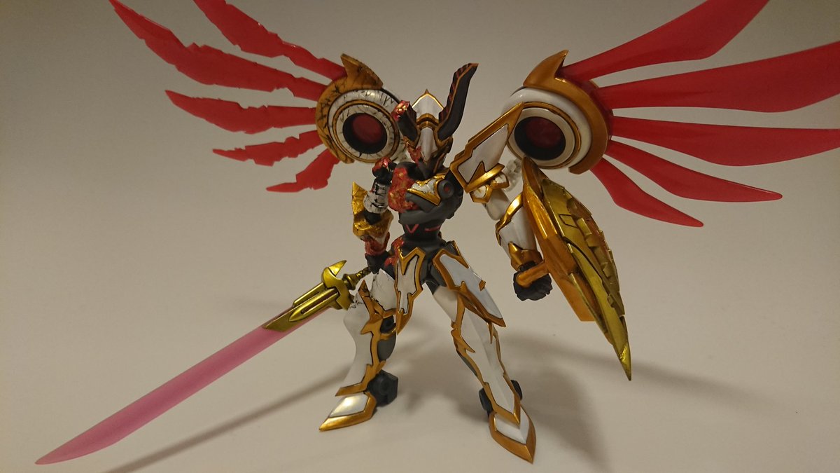 ヌメハロ 織火 Na Twitteru ダンボール戦機9周年 もう9年も経ったのか おめでとうございます という訳で 半壊ルシファー とhfオーディーン を再掲