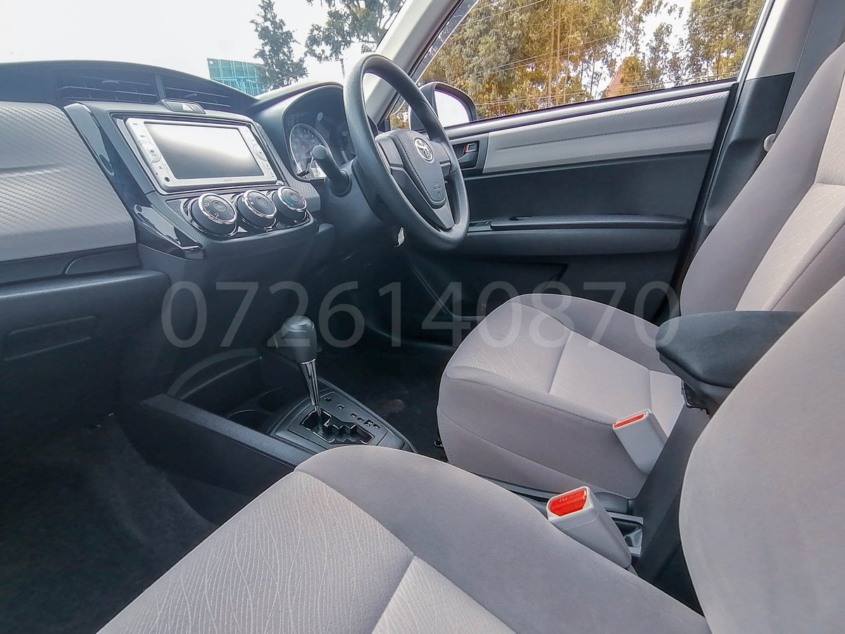Wilber_cars's tweet photo. Toyota Axio Redesigned silver color 2013 model
Cloth interior
Automatic Transmission
1.5cc
KES 1,250,000/=
Call or WhatsApp 0726140870
#TopwheelsKE @Ma3Route @NyanzaTraffic @KenyanTraffic @road_driving @KenyaCarBazaar @RoadAlertsKE #KOTLoyals @RealOwinoPaul https://t.co/qH85hklhwk