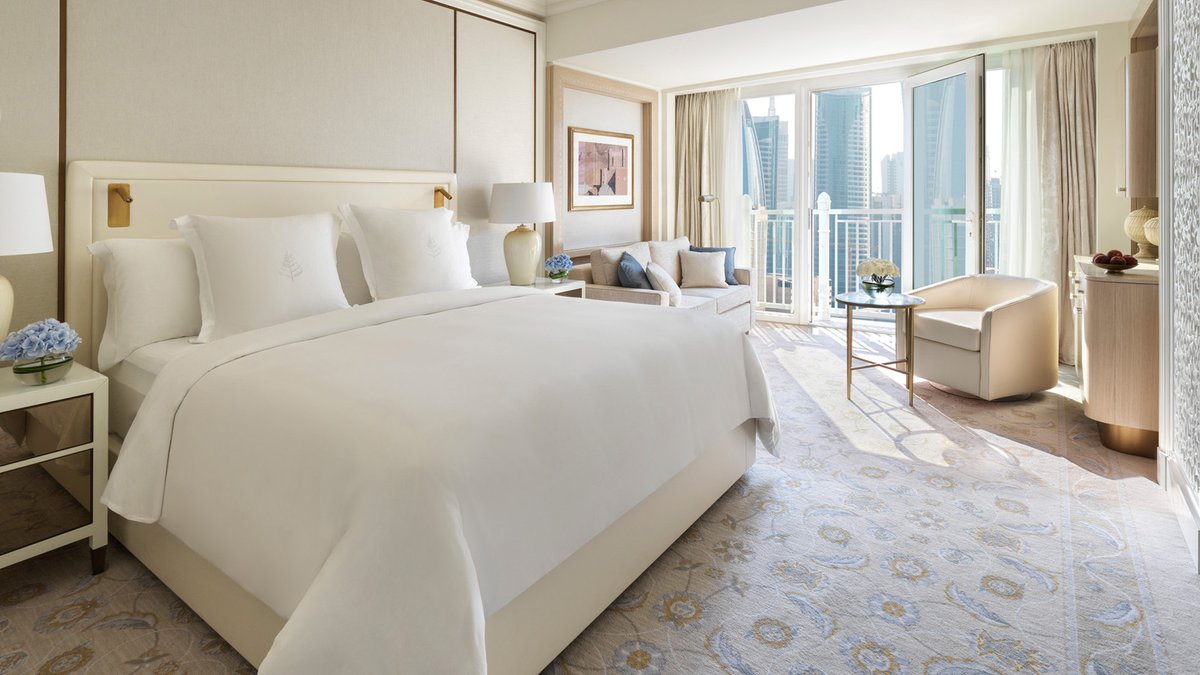 cppluxury's tweet photo. Four Seasons Hotel Doha completes extensive renovations
https://t.co/u3lEDcBdQw
#FourSeasons #FourSeasonsHotels #FSHotels #FSDoha #Doha #luxury #luxuryhotels #Qatar @FourSeasons @FSDoha https://t.co/0eV5wyv9fT