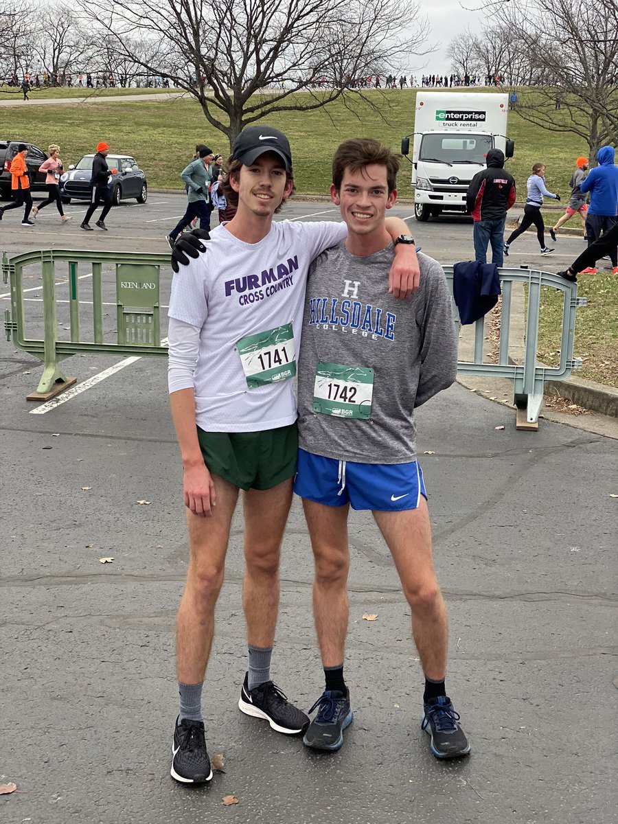 sharptalons's tweet photo. LCA alums and bro’s.  Furman’s Aaron Wier double silver (mile and 3k) at SoCon indoor.  Hillsdale’s Adam Wier bronze (5k) at G-MAC indoor.  @LCAathletics https://t.co/aUUSsAioRR