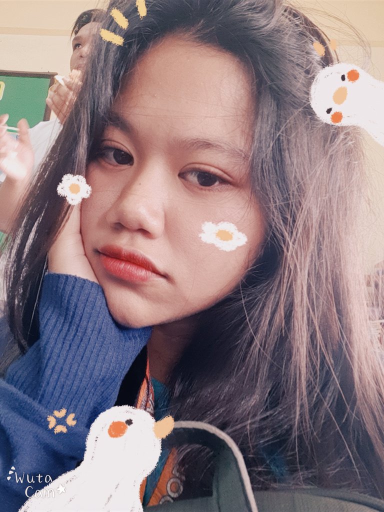 iluv_hobi's tweet photo. °• I'm not scared to dive into your world full of shadows and agony,•°
🌻☀️

#ARMYSelcaDay
#ARSD https://t.co/2A17Uf9Edn