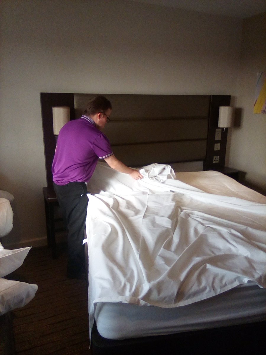 work_dc's tweet photo. @DerwenCollege students working at Oswestry @premierinn today as part of their external work placement @work_dc #externalworkexperience #NCW2020 #careersatpremierinn https://t.co/Rv3zDb8qQM