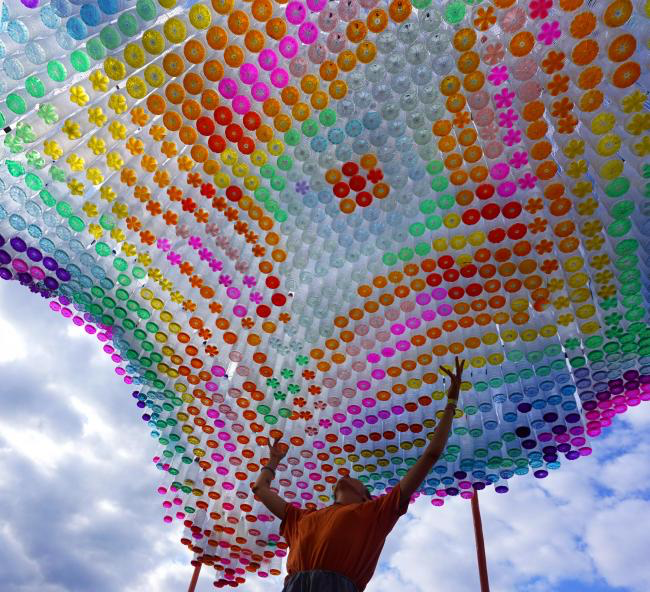 "Visually stunning and extremely thought-provoking, Plastic Matter is a unique group exhibition that explores plastic’s potential to become something more treasured" | Watford Observer ow.ly/OT0E30qmdBU