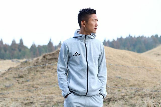 DRY FULL ZIP PARKA
¥6,600(税込)
col:グレー・ブラック・ホワイト
DRY LONG PANTS
¥5,500(税込)
col:グレー・ブラック
#dry#zip#parka#long#pants#training#sweat#sports#wear#nature#road#park#life#simple#football#soccer#EVOLE#evolejapan ift.tt/3coloJF