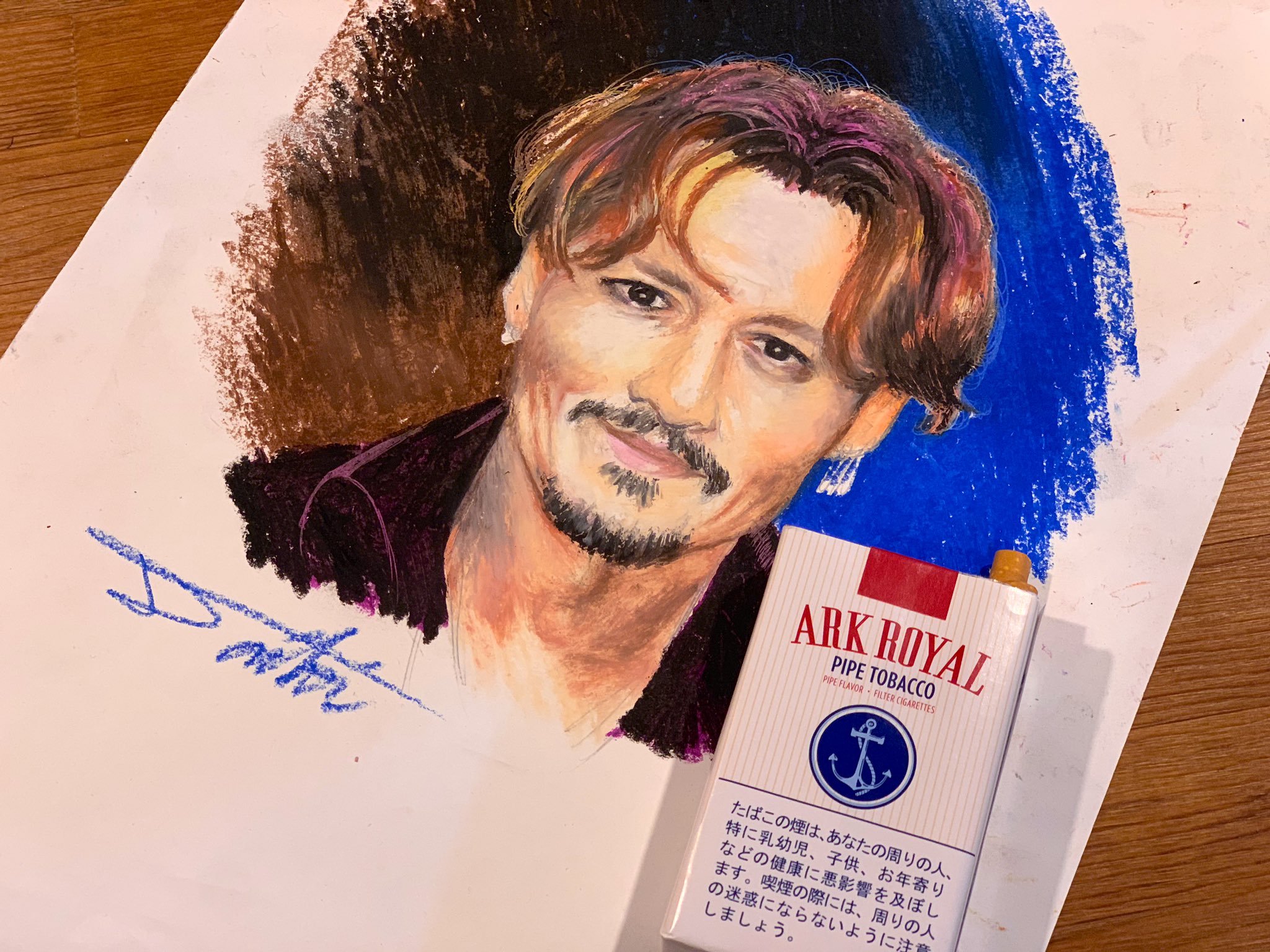 コサカダイキ イラストレーター 外人とか外国のタバコとか憧れるものがちょっと痛いやつやけど やっぱかっこいいやん アークロイヤルも名前の由来がイギリス海軍の航空母艦なんだって T Co F8vt3cpeo0 Twitter