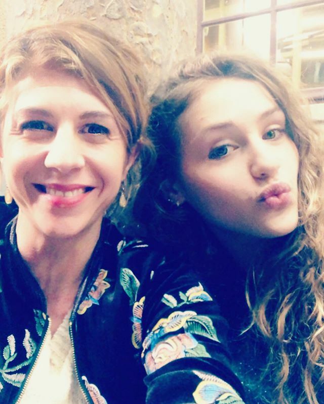 jtresanini's tweet photo. J-6 avant la sortie de ma vidéo sur “l’éducation des Filles en France”... 💪A votre avis, quels sont les obstacles que rencontrent les filles tout au long de leur scolarité ? #creatorforchange #girlseducation #le8mars #egalitehommefemme #egalitedeschances https://t.co/1eP2pPeTdX https://t.co/6gLpwIraXB