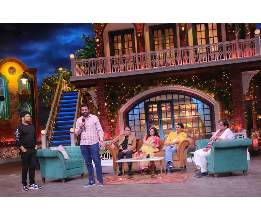 swm_info's tweet photo. Celebrating 33Years Of #Ramayan๐ซ on 7th March at 9:30 PM, #TheKapilSharmaShow will welcome the stars from the iconic Epic show, #RamanandSagar's Ramayan, with #PremSagar Ji (Son of Ramanand Sagar) who chronicles Ramanand Sagarโs life journey in #AnEpicLifeRamanandSagar https://t.co/WAWIIKtgeJ
