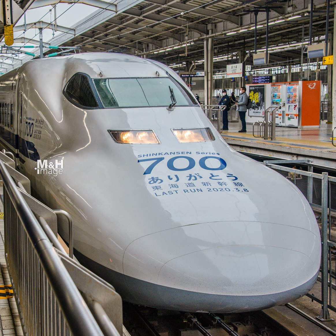9520342's tweet photo. 新幹線700系 ラストランの3月8日は無くなったとの事
最後に見れて良かったo(^o^)o https://t.co/iZ4ACtJCXO