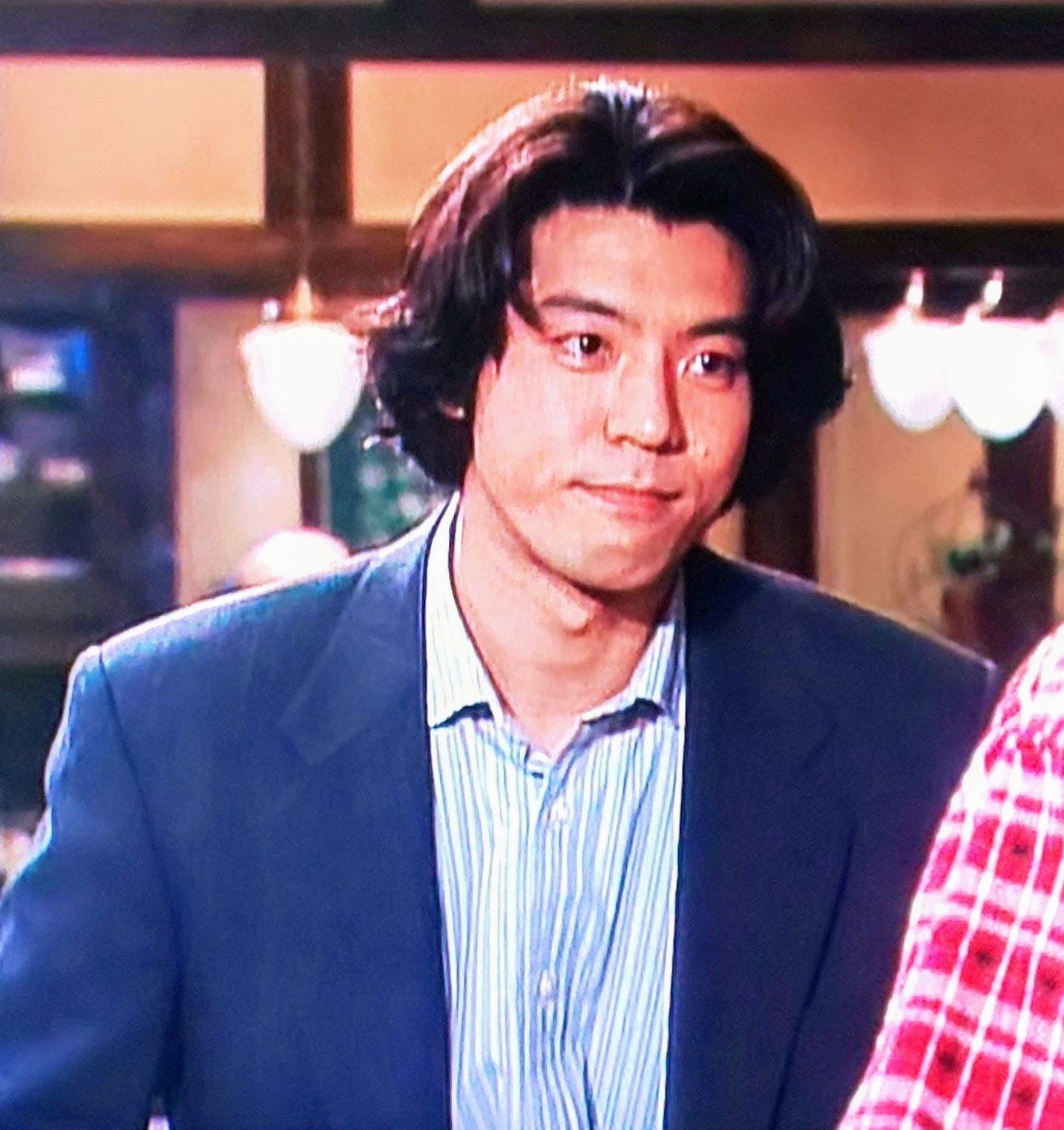 Lin P S 元気です 俊平 堂本光一くんと共演 洗太郎さん 本読んでるシーンの姿と手がとても綺麗 片手で本持つの 指長くないとキツいよね 上川隆也 T Co Ypbn8krdez Twitter