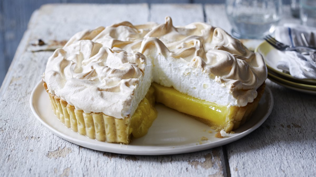ELHTandMe's tweet photo. It's #BritishPieWeek! Why not rustle up a lemon meringue π or mississippi mud pie π« for an #ELHTea Party? Invite family and friends round and raise funds for #ELHTandMe!
Tips and tricks here - https://t.co/aHs3FzPiMm https://t.co/oxKxjyX0wh
