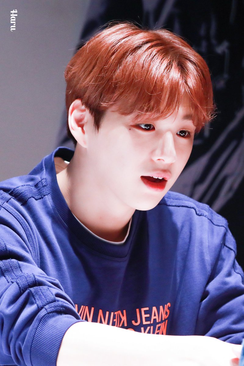 haru961210's tweet photo. 오늘따라 유난히 더 보고싶네

#강다니엘
#KangDaniel https://t.co/tt2RVhVIU9