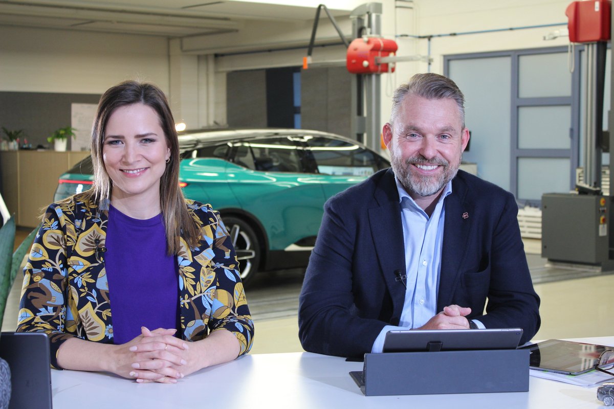 BYTONcars's tweet photo. EUROPE, HERE WE COME! Watch our full Digital Press Conference with our CEO @daniel_kirchert, our CCO Dr. Andreas Schaaf and Maria Molody presenting the European Sales Strategy from our Design Studio in Munich: https://t.co/PgjHfi2Usy #BYTONEurope #news #newpartners #BYTON https://t.co/XY2134Tp7A