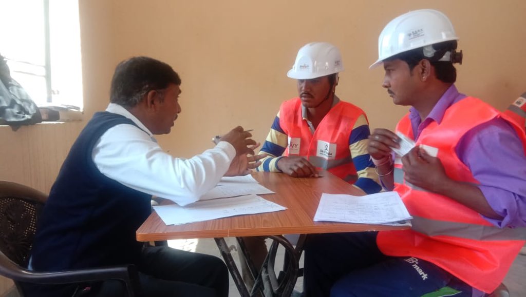 JKSB479's tweet photo. Assessment of RPL Dumper Operator at Jamar kotra Udaipur under @MiningSSC  Training by JKSB  @DrMNPandeyMP @RajKSinghIndia @NSDCINDIA @MSDESkillIndia @manish__kumar @Skill_Abhi_NSDC https://t.co/ZKrdnd5Rga