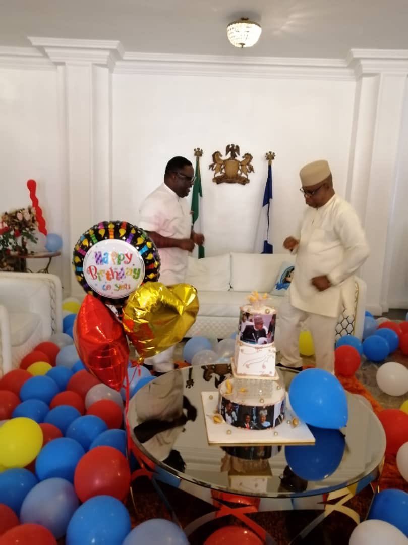 Udiba_Udiba's tweet photo. It can’t be better than this. Their Excellencies #Birthday #Ayade #Deputy #Onelove💪🏿 https://t.co/dTbCVZ0T4B