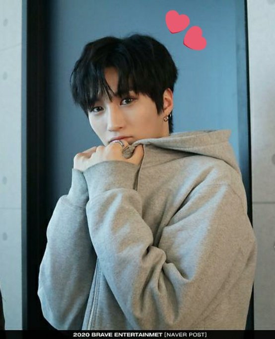 moshihosh's tweet photo. °미안해 엄마~
     • I Fell for a Criminal
His crimes are Running away
                    With my heart •

{#DKBselcaday #dkbsd #DKB @DKB_BRAVE #SelcaDay} https://t.co/Y3ubBxM2qH