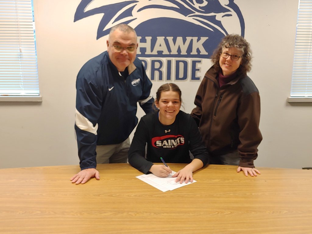 RRHawksSports's tweet photo. River Ridge Senior Johanna Zilla signs her National Letter of Intent to throw for St Martin's University Track Team #GoHawks https://t.co/YFN78PZEtF