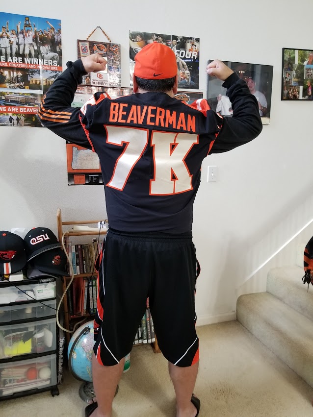 MarvinBeaverman's tweet photo. Thank you to Scott Barnes, Lighting, &amp; all of Beaver Athletics. Much Mahalo from the bottom of my heart. I don't to this for me. Rather, for OSU, bc in the early 2000s, some fans from other schools told me, "OSU will NEVER care that you wear your shirts." OSU proved them wrong. https://t.co/jhlHH1EYL2