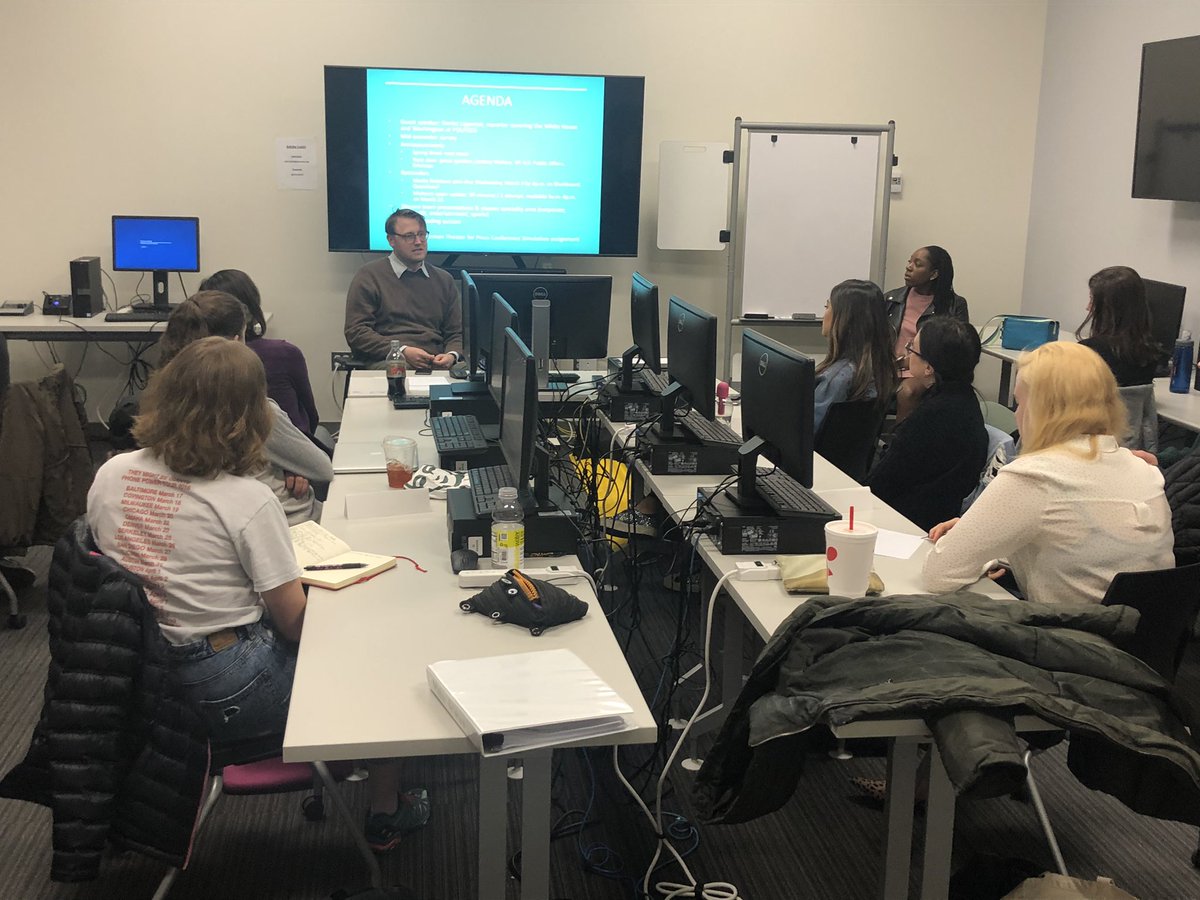 corinnehirsch's tweet photo. Thank you @dlippman for sharing your insights &amp; experiences about covering Washington &amp; best practices when working w/ reporters #mediarelations @AU_SOC https://t.co/cBuCIq3FM0