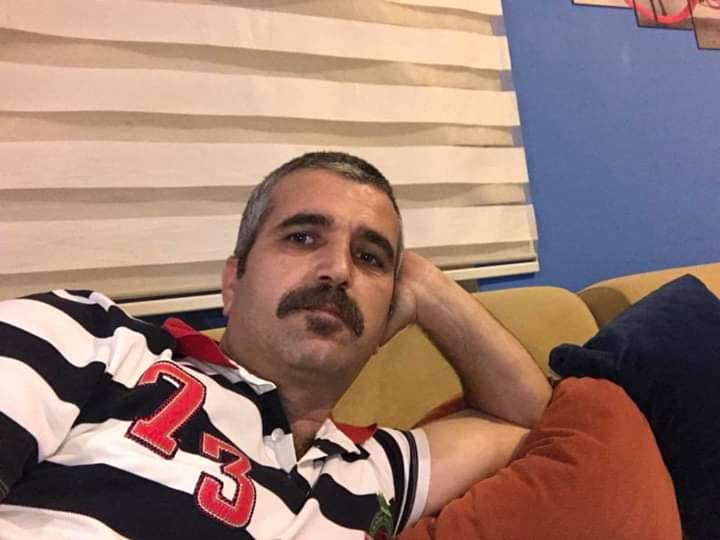 Herkese iyi akşamlar ben ibrâhim hayati düzgün ve yalansız yasayan biriyim ve tanımak istediğim kisilerde  citti ve dürüst olsun azcik