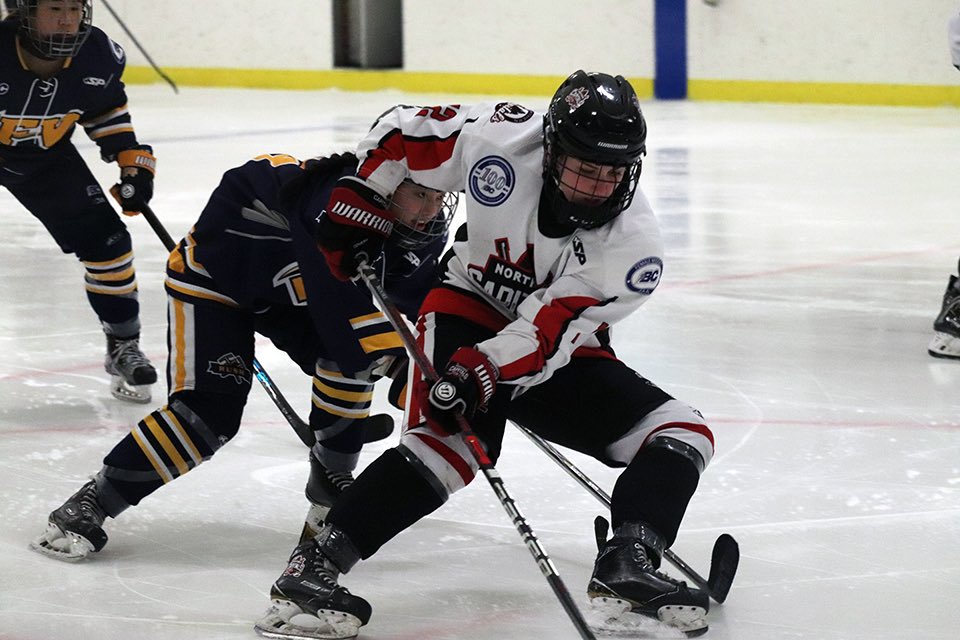 KyleBalzer's tweet photo. .@NCapitalsfmaaa will finish 3rd in BC Female Midget AAA this season 📝 They went 1-2 over the final weekend at home against the Rush &amp; despite both teams posting 38 points, Fraser Valley’s 120 goals to PG’s 87 breaks the tie | #CityOfPG @BCHockey_Female @PGMatters https://t.co/TznOneU4Zg