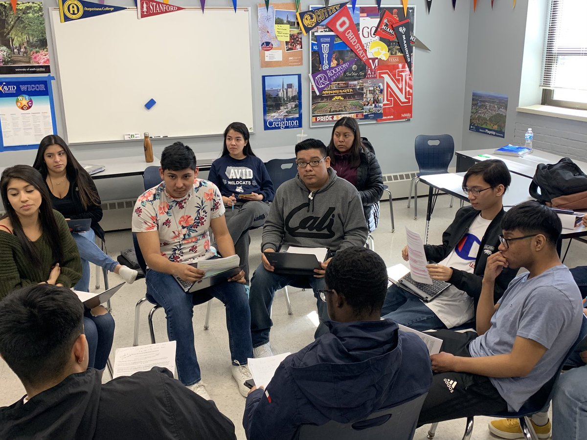 WegoAVID's tweet image. AVID 12 getting deep into facial recognition technology. #SocraticSeminar #InnerOuter #thisisavid #WeAreWEGO