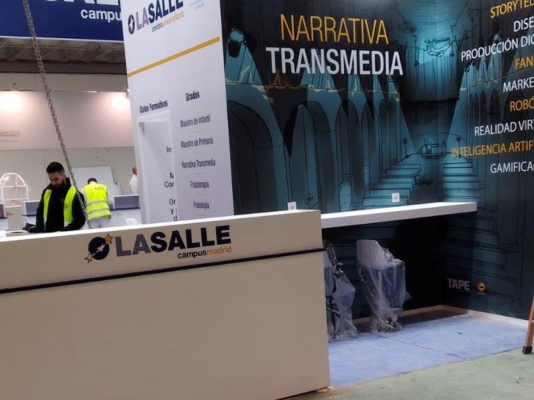construferial's tweet photo. Ultimando los detalles finales en el #montaje del #stand para nuestro cliente La Salle  en su cita con @FeriaAula 2020 del 4 al 8 de marzo en #ifema. 
Un espacio donde podrás informarte de toda una completa oferta formativa. Te lo vas a perder? 
#construferiando https://t.co/ZWepcl92Yj