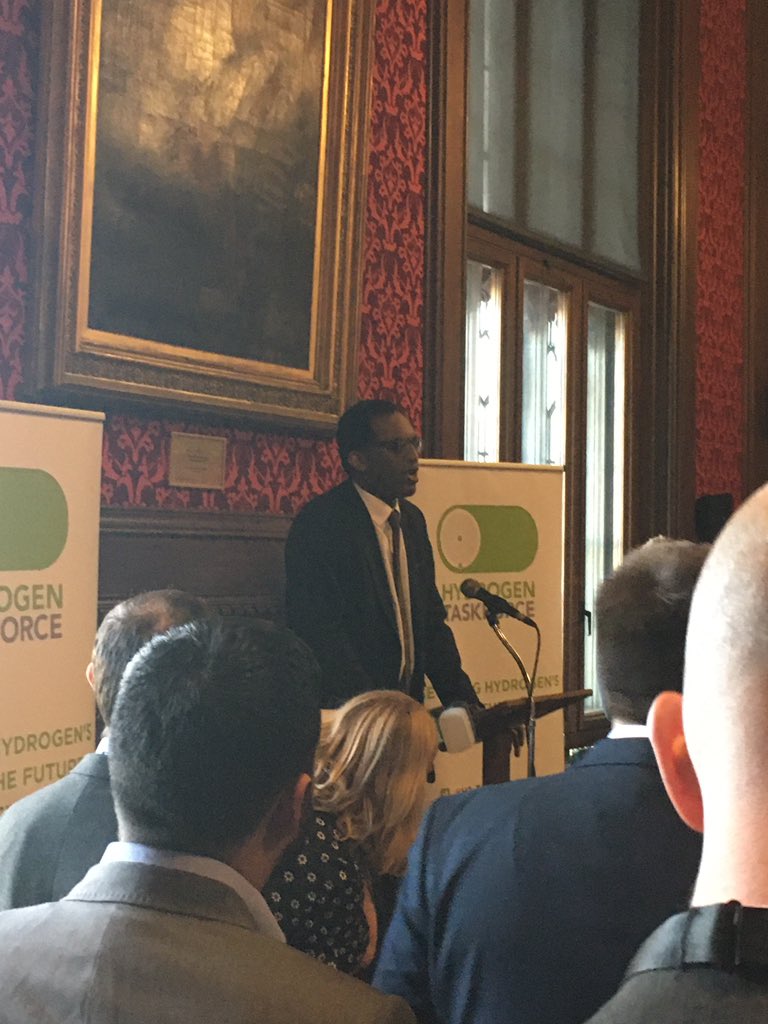 T_Fuller72's tweet photo. Great to be at the @H2_Taskforce launch today and that @BNPParibasUK have joined this exciting and important coalition confirming the ambition for #Hydrogen in a low carbon future as we aim for #NetZero by 2050 #HydrogenTaskforce #SDG7 #SDG17 https://t.co/DXnm96ZQwy