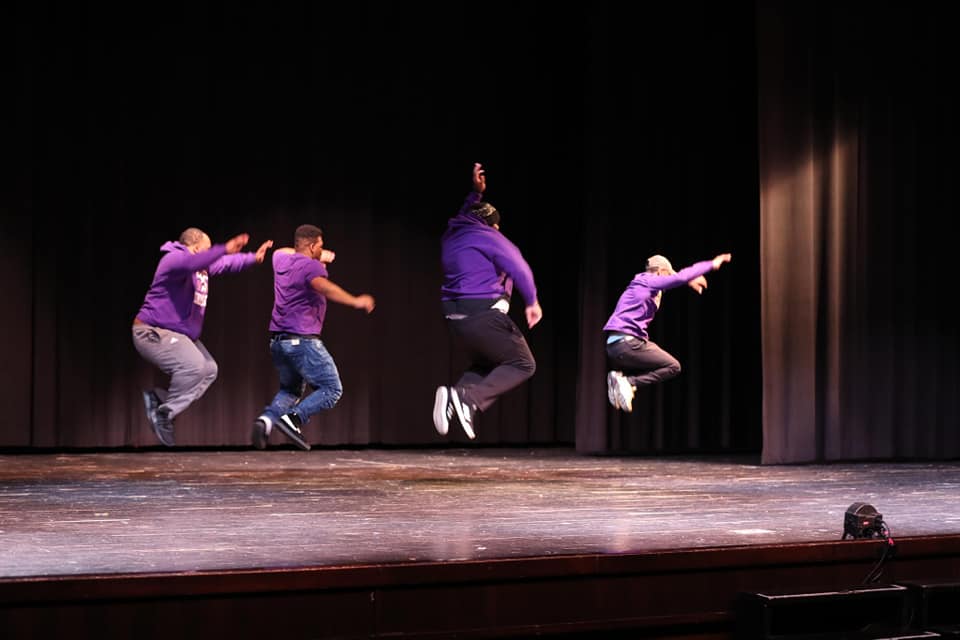 Psi Nu extends a much deserved shoutout to the brothers from BDD &amp; HDD who performed at Thanks at TC William's 2020 Black Excellence Program, put on by their Black Student Union! #enthusiam #MaximumE #BetaDeltaDelta #EtaDeltaDelta #PsiNu <a href="/BDDQues/">Beta Delta Delta</a> <a href="/HDD_Ques/">'96 Bulls</a>