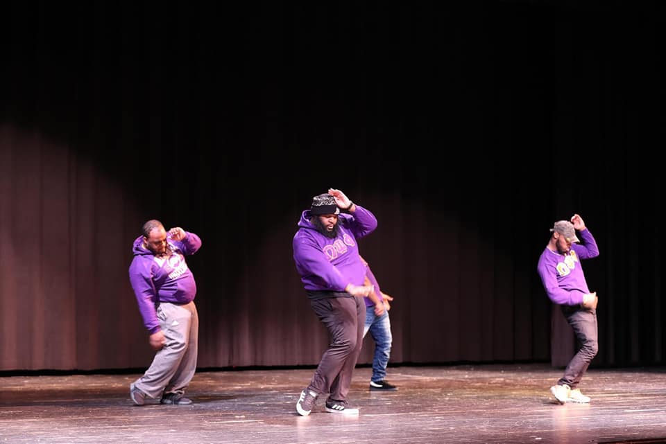 PsiNuQues's tweet photo. Psi Nu extends a much deserved shoutout to the brothers from BDD &amp; HDD who performed at Thanks at TC William's 2020 Black Excellence Program, put on by their Black Student Union! #enthusiam #MaximumE #BetaDeltaDelta #EtaDeltaDelta #PsiNu @BDDQues @HDD_Ques https://t.co/MRVtoRTyma