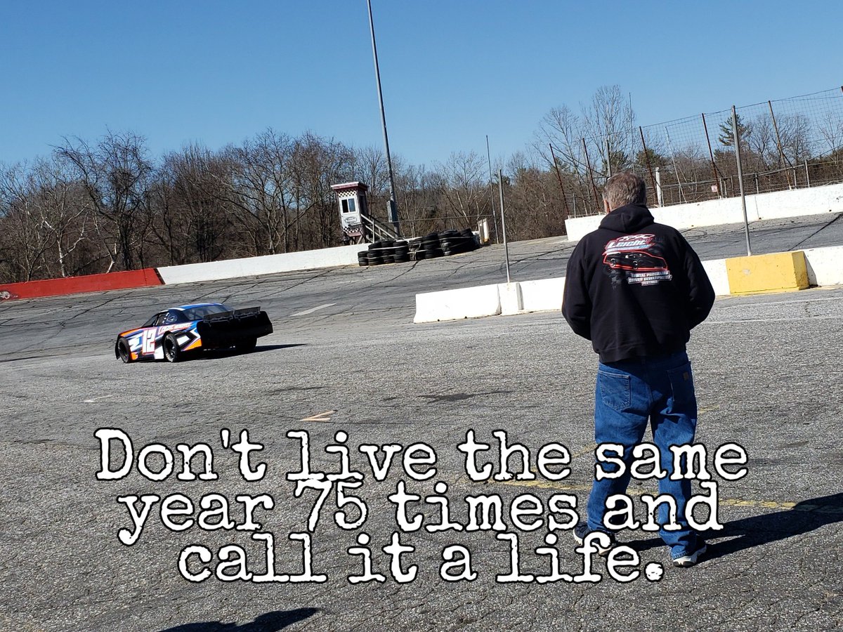 LeichtMotors's tweet photo. #livefortoday #driverdevelopment https://t.co/z6JRXF35bg