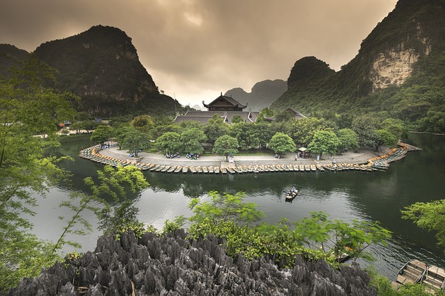 ReportBae's tweet photo. Top Expensive Destinations in the World

Read more at: https://t.co/Km9gwNyJIC
.
.
.
.
.
.
.
.
#PZvKK #KKvPZ #DengueAbNahi #GenocideOfIndianMuslims #BalochCultureDay2020 #tourist #destination #places https://t.co/xwzndfQeNK