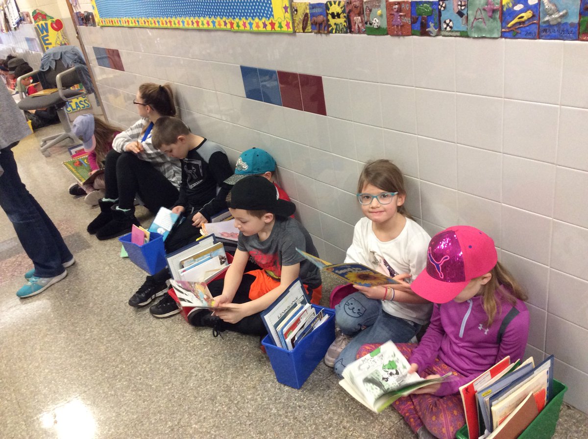 Room 13 kicks off Read Across America with drop everything and read, and hat day! <a href="/SASD_SalfordHil/">Salford Hills Elem</a>