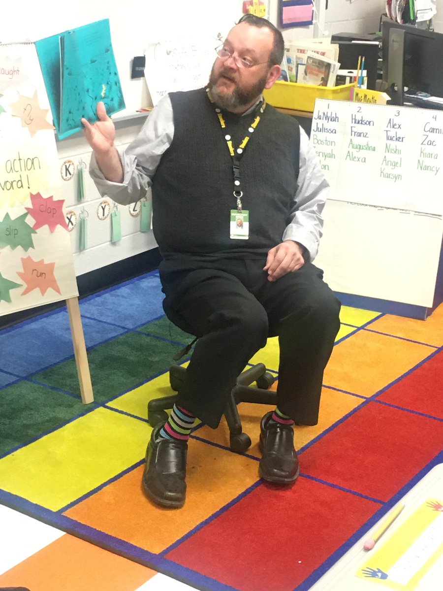 LearningElem's tweet photo. Learning Way has lots of guest readers today. Don Embry, Karen Scoggins, and Chad Fletcher started us off today.   #doitthelearningway #ReadAcrossAmericaDay https://t.co/zGp7fOrukd