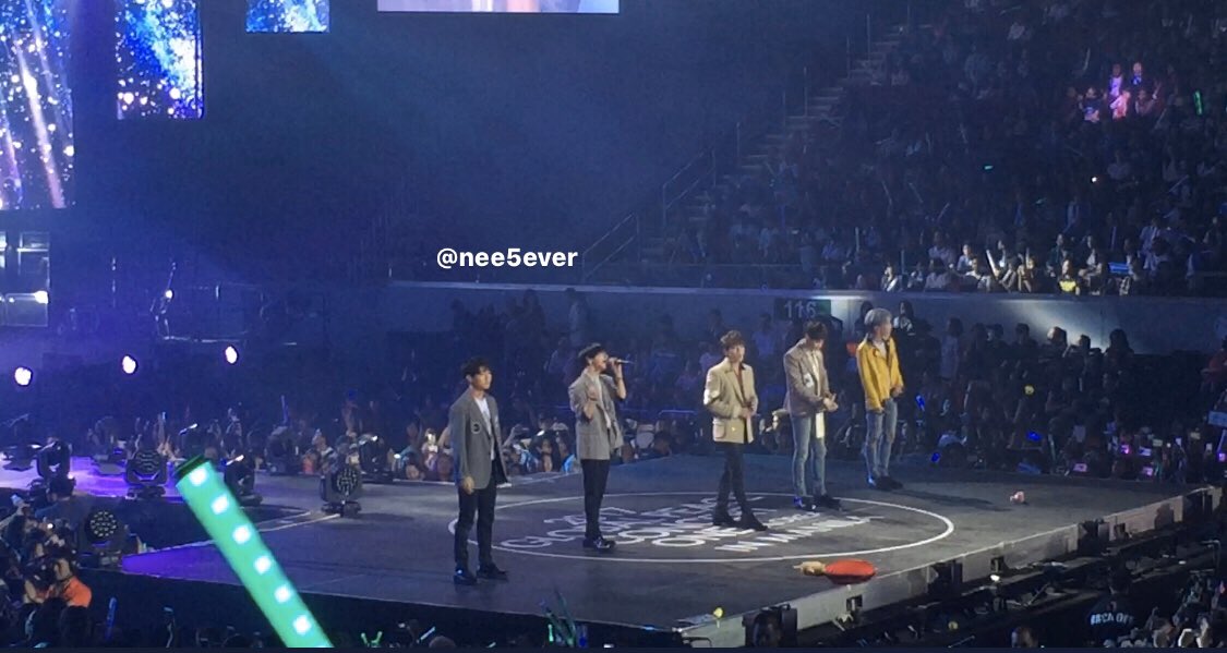 nee5ever's tweet photo. Today marks 3 years since SHINee performed in Manila for #OneKConcertinManila I MISS MY OG BOYS SO MUCH 💎💎💎💎💎 https://t.co/FZkgHAjsto