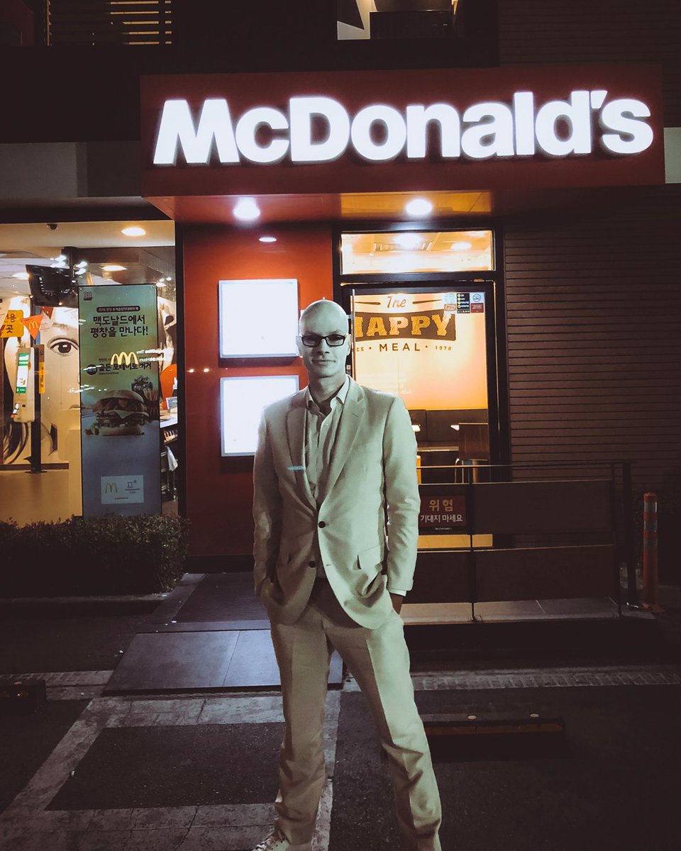 MrWhite's tweet photo. Happy because a new episode of my Radio Show #WhereIsMrWhite is coming this Friday. p.s. also happy because there is a @McDonalds behind me 🤤😍 https://t.co/dB2XryAvp3