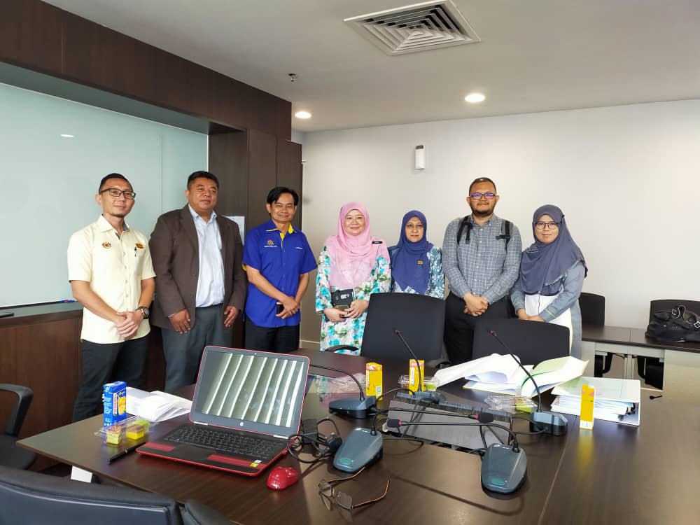AdtoIr's tweet photo. 02.03.20 Penilaian Anugerah Kontraktor Cermelang (Kategori Bangunan) Sempena SOC JKR 2020 @ZAzidin @Ar_Azman_5167 @massie6208 
'Semakan dokumen &amp; Lawatan Tapak'
- Kerja2 Membaikpulih dan Menaiktaraf Masjid Negara Kuala Lumpur Fasa Ke-2 (Reka &amp; Bina) https://t.co/KSO301mS8D